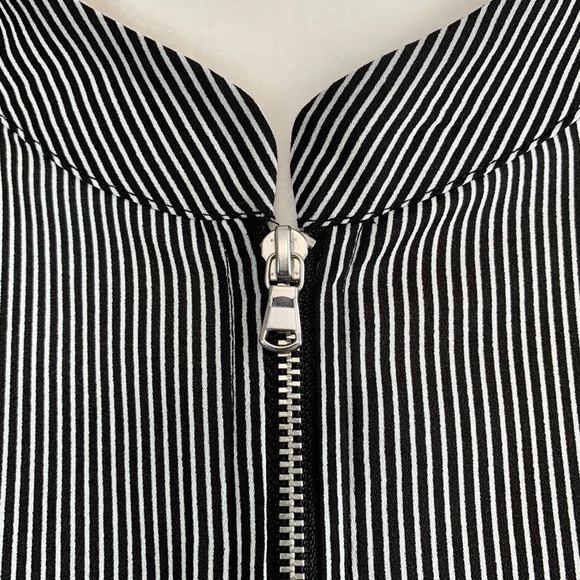 NWOT Maurices Zip Up Light Weight Jacket - Picture 10 of 14